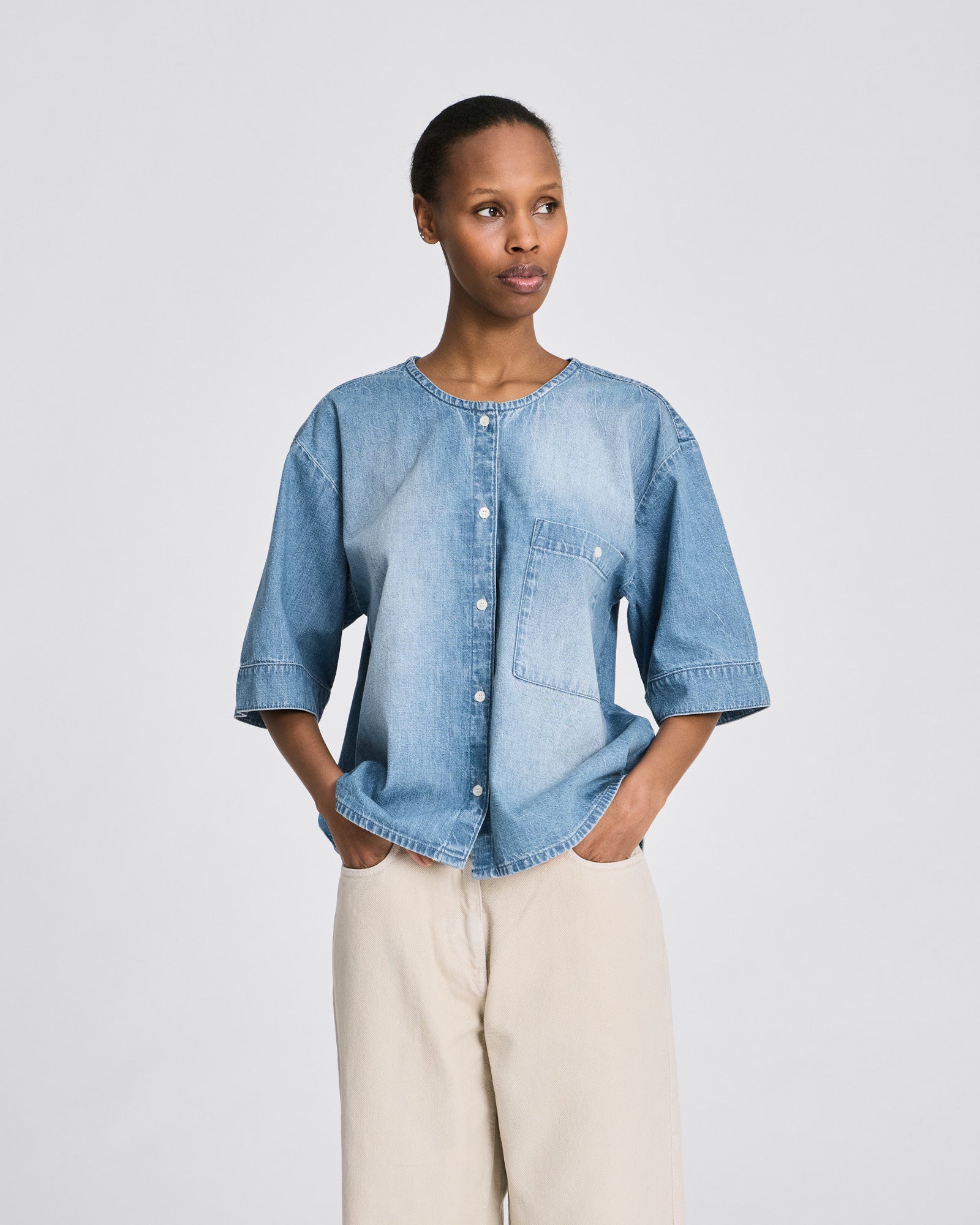GAI+LISVA Alicia S/S Cotton Light Washed Denim Shirt GOTS Shirts & Blouses 712 Blue Denim Washed