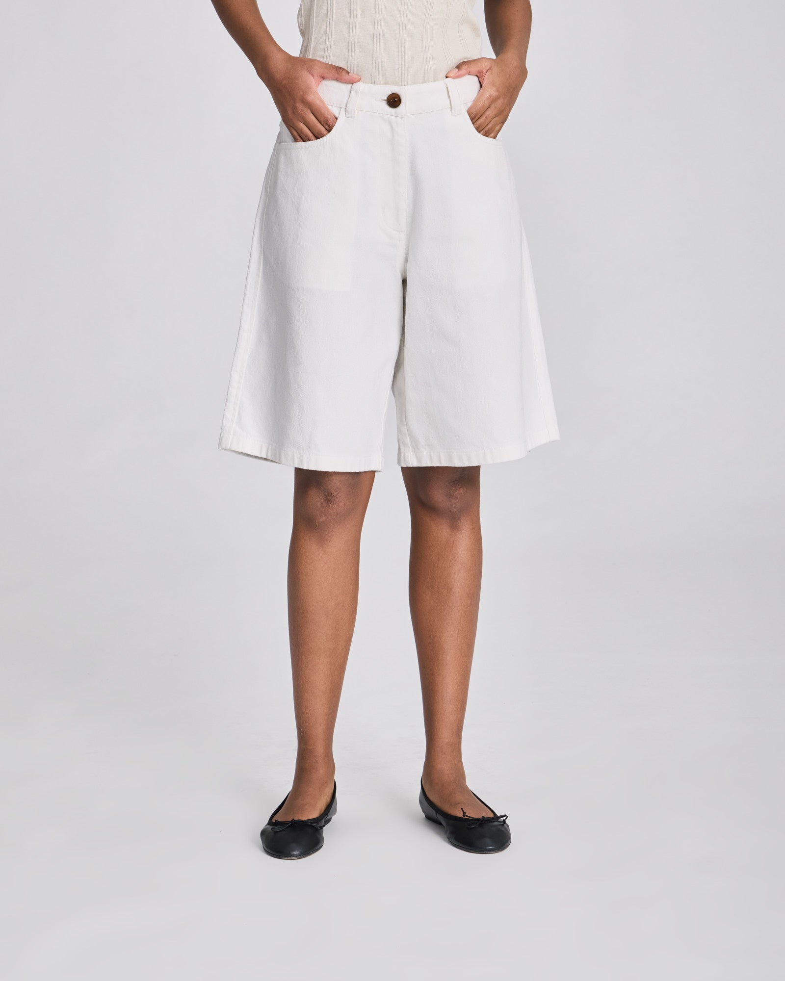 GAI+LISVA Tina Twill Shorts GOTS Trousers & Shorts 124 Whisper White