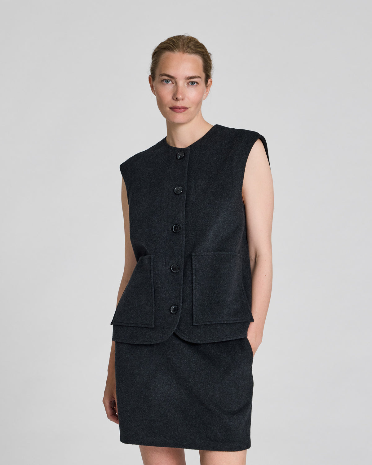 LISVA Naomi Wool Vest Outerwear 766 Koks Melangé