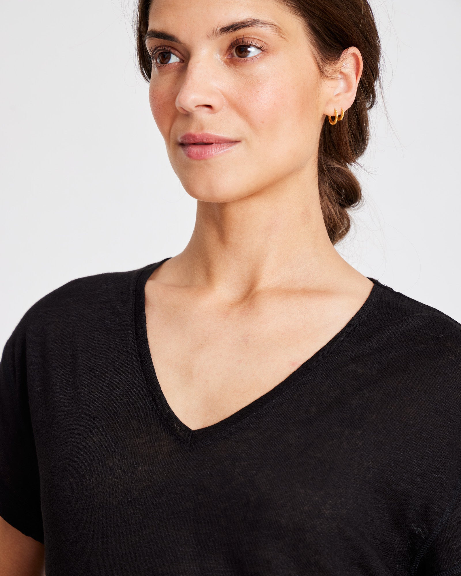 GAI+LISVA Simone Linen Tee Shirt Top 650 Black