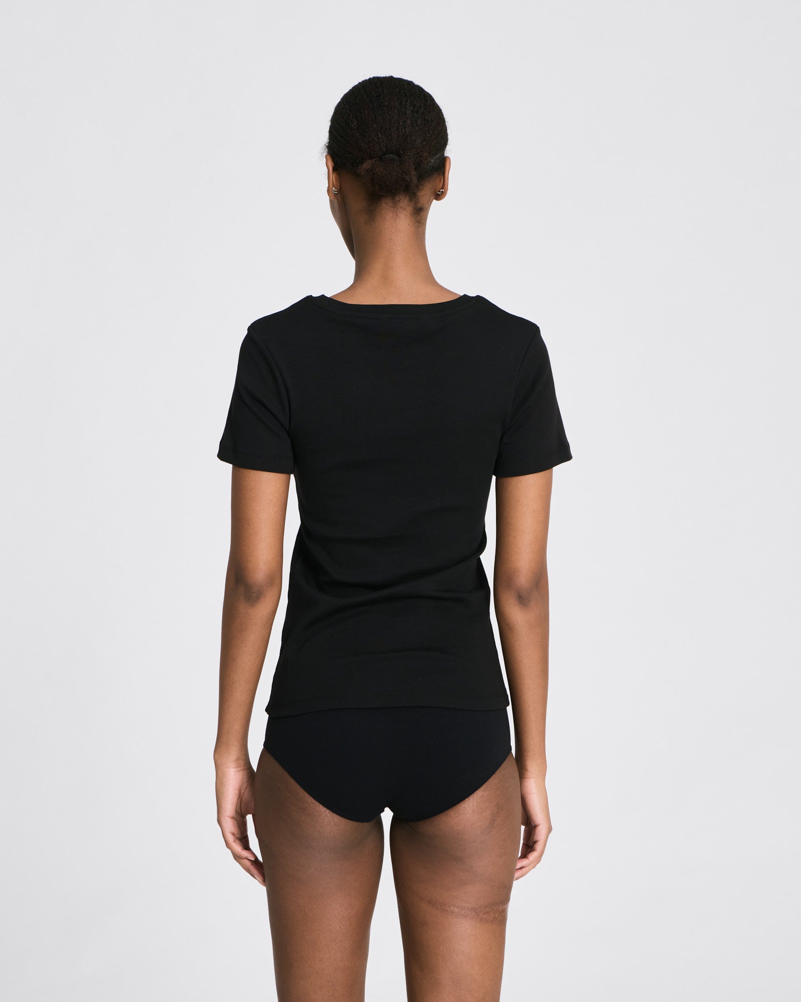 トップス shishikui RIB TEE BLACK Tops – SHISHIKUI